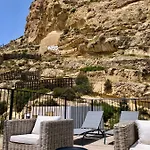 Apartment View 4 U - *