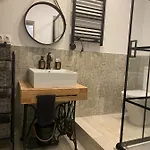 Apartment View 4 U -
