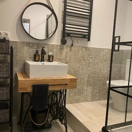 Apartment View 4 U -